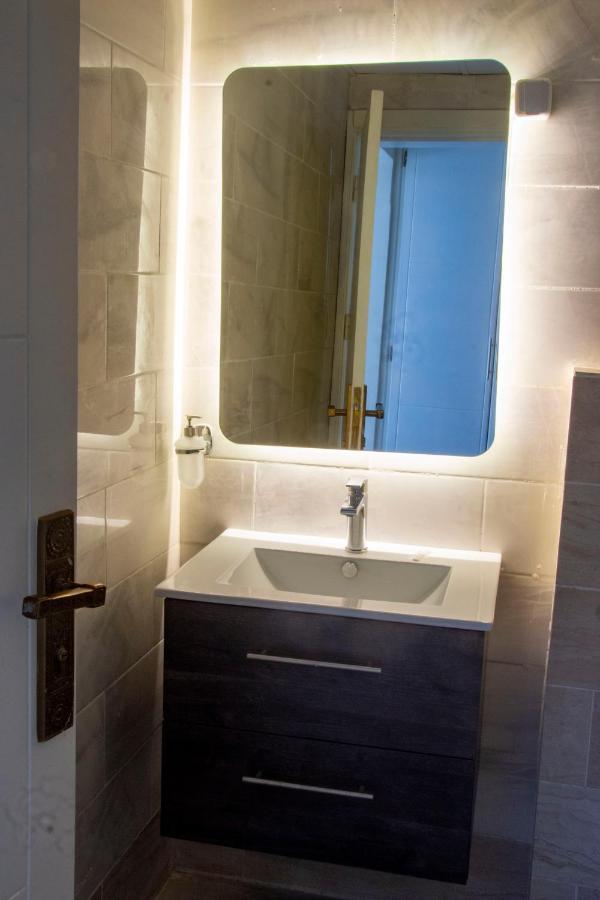 Suita Hotel Yaoundé Kültér fotó